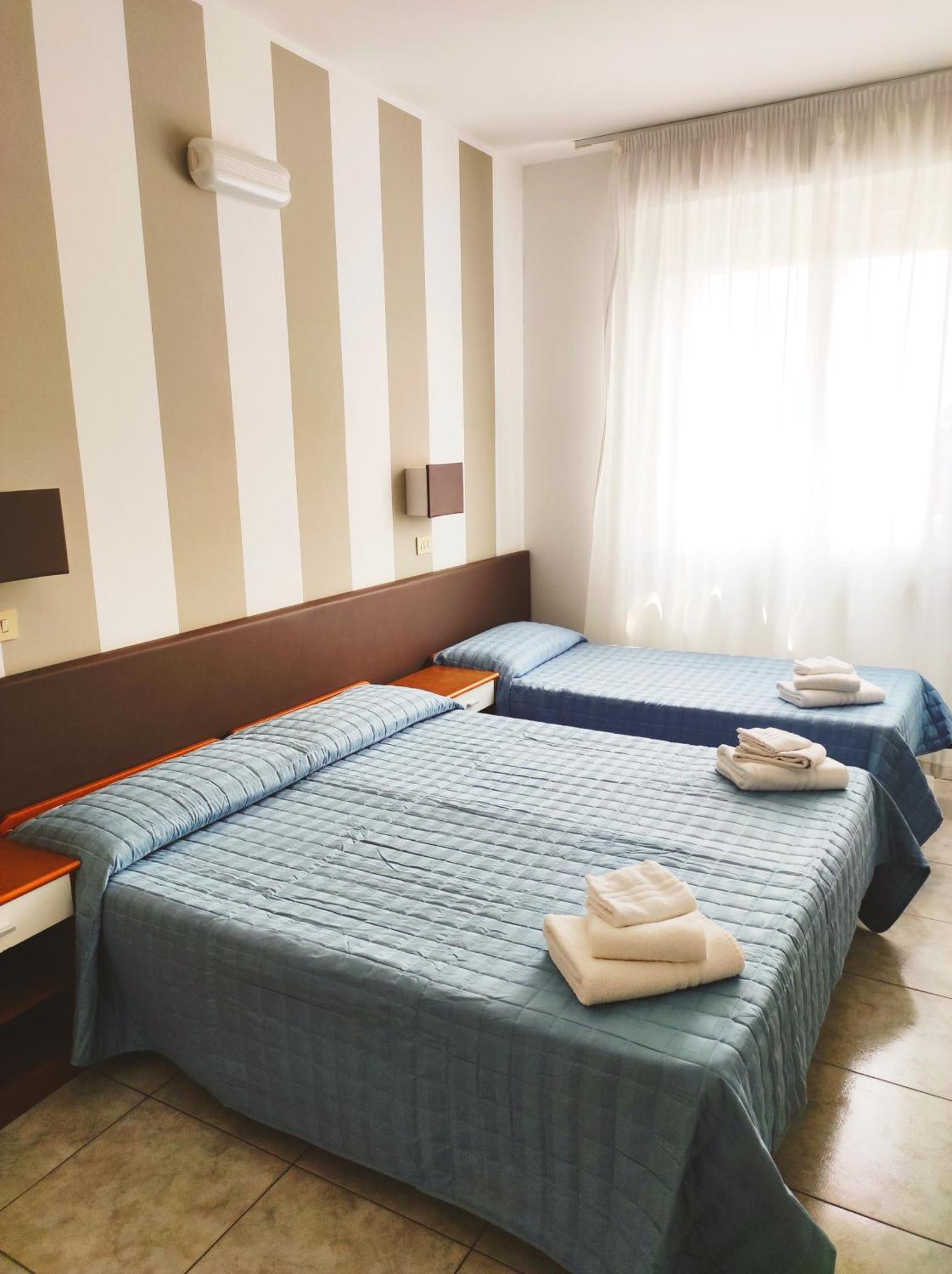 Hotel Ca Vanni 리미니 객실 사진